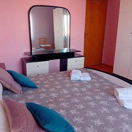 ValbandonHouse Divna别墅 外观 照片